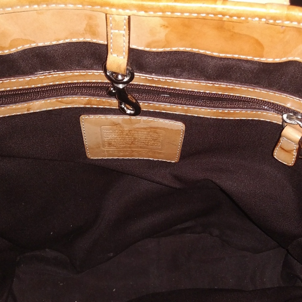 Coach Purse - Picture 4 of 6